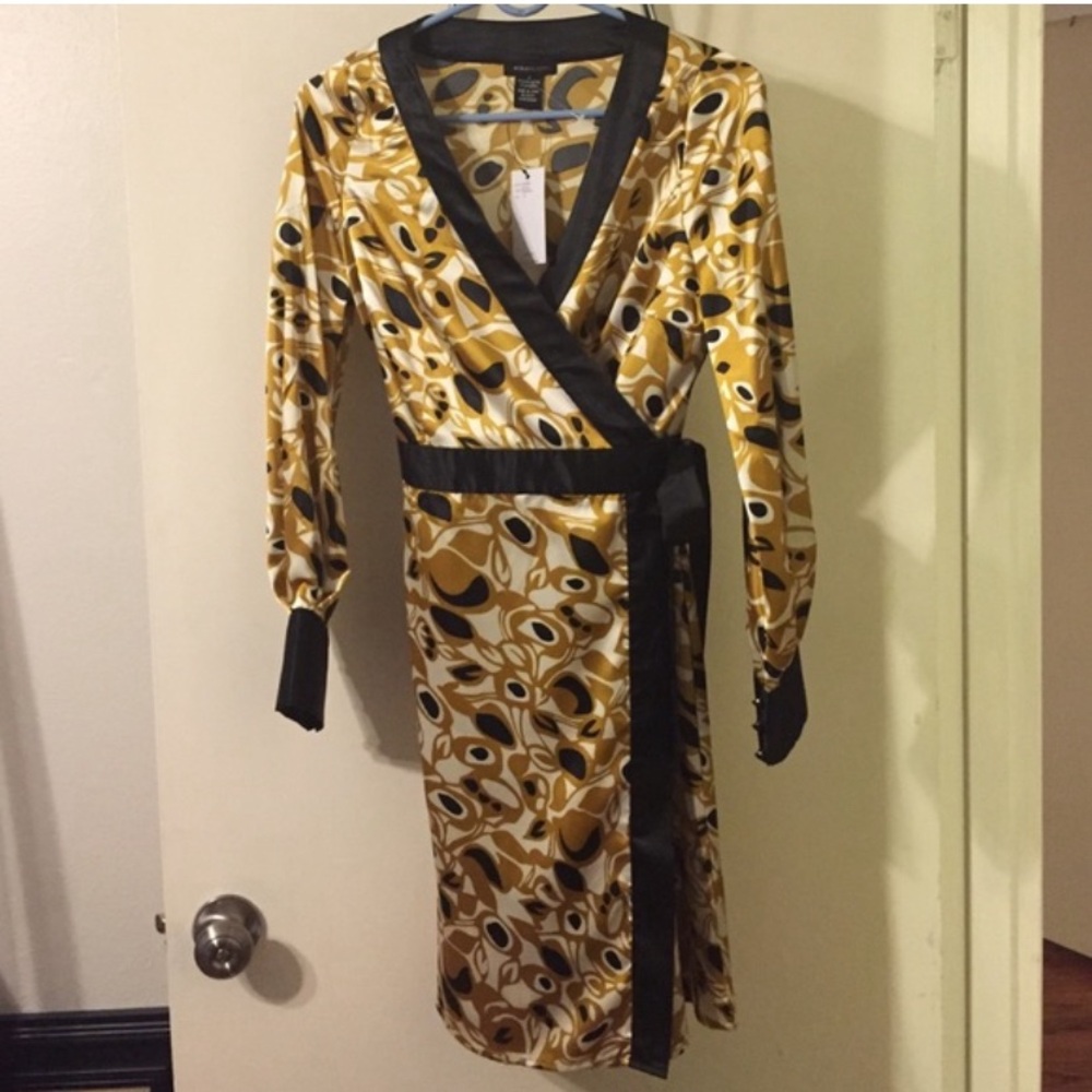 BCBGMaxAzria Gold and Black Wrap Dress